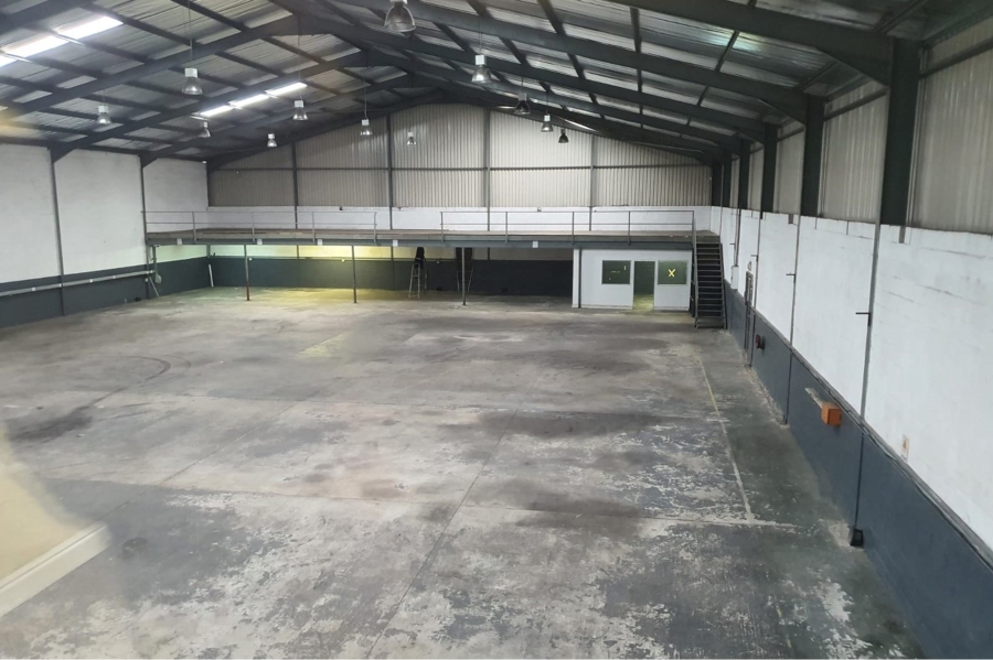 To Let commercial Property for Rent in North End Eastern Cape